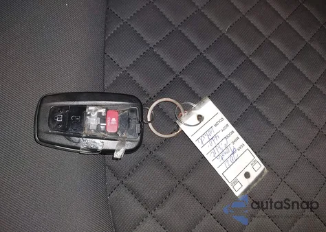 2021 Toyota C-Hr Xle z USA, uszkodzony, nr VIN NMTKHMBX4MR131999